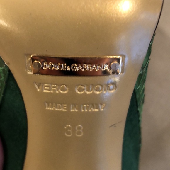 Green suede Dolce & Gabbana w satin bow - Picture 5 of 5